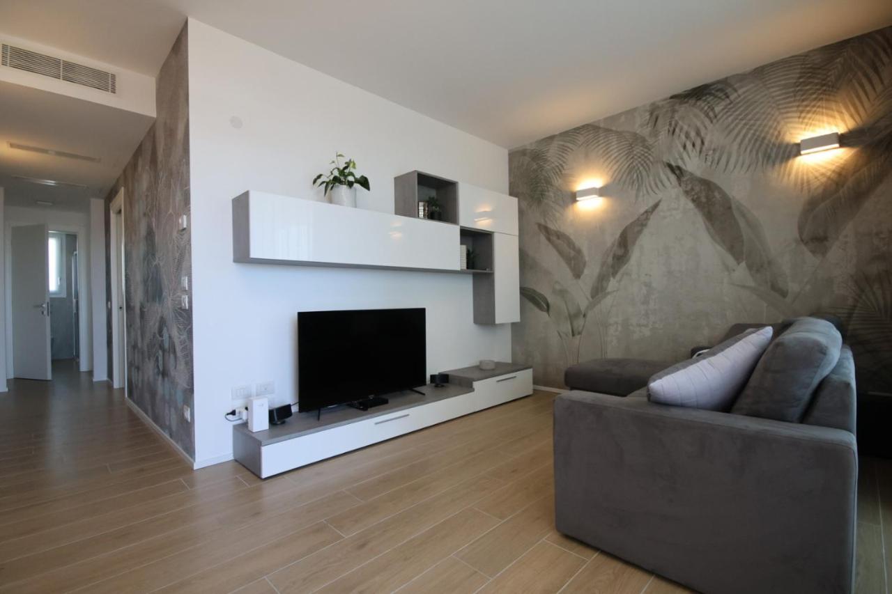 Blu Homes Efstyle Apartment *